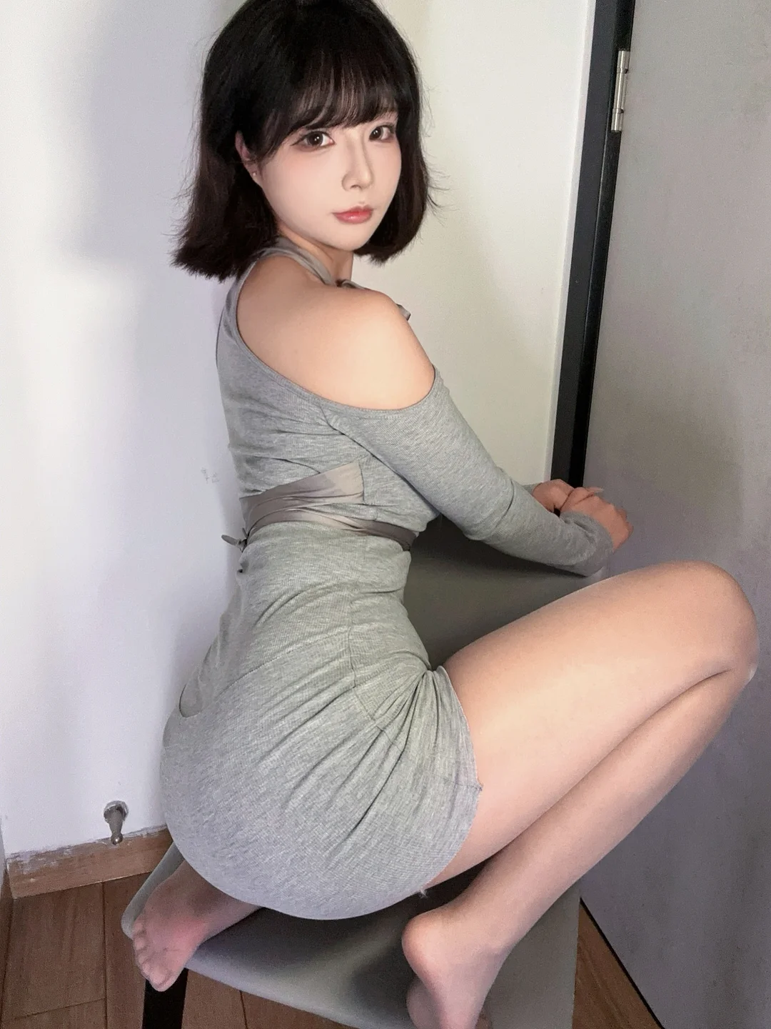 yuuhui玉汇_Patreon25年07月会员_邻家姐姐_47P,3V_417MB tg@simisebaisi 【丝足阁】042.webp